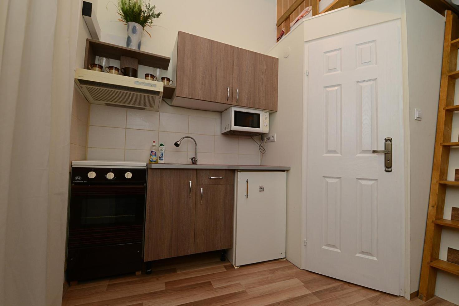 Centrum Apartman Pecs Bagian luar foto